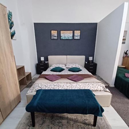 Studio Republicii Apartment บราชอฟ ภายนอก รูปภาพ
